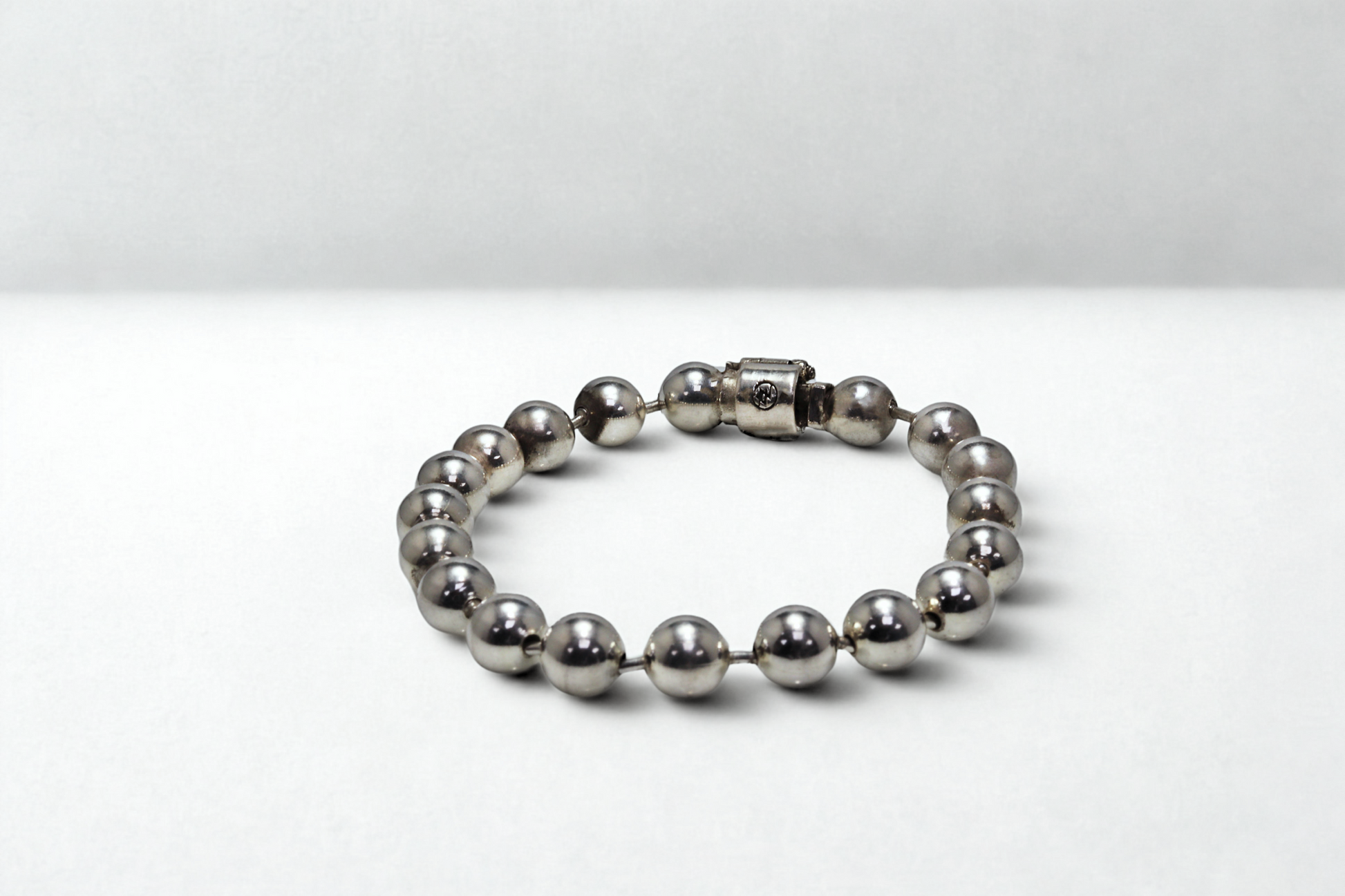 צמיד The Ball Chain