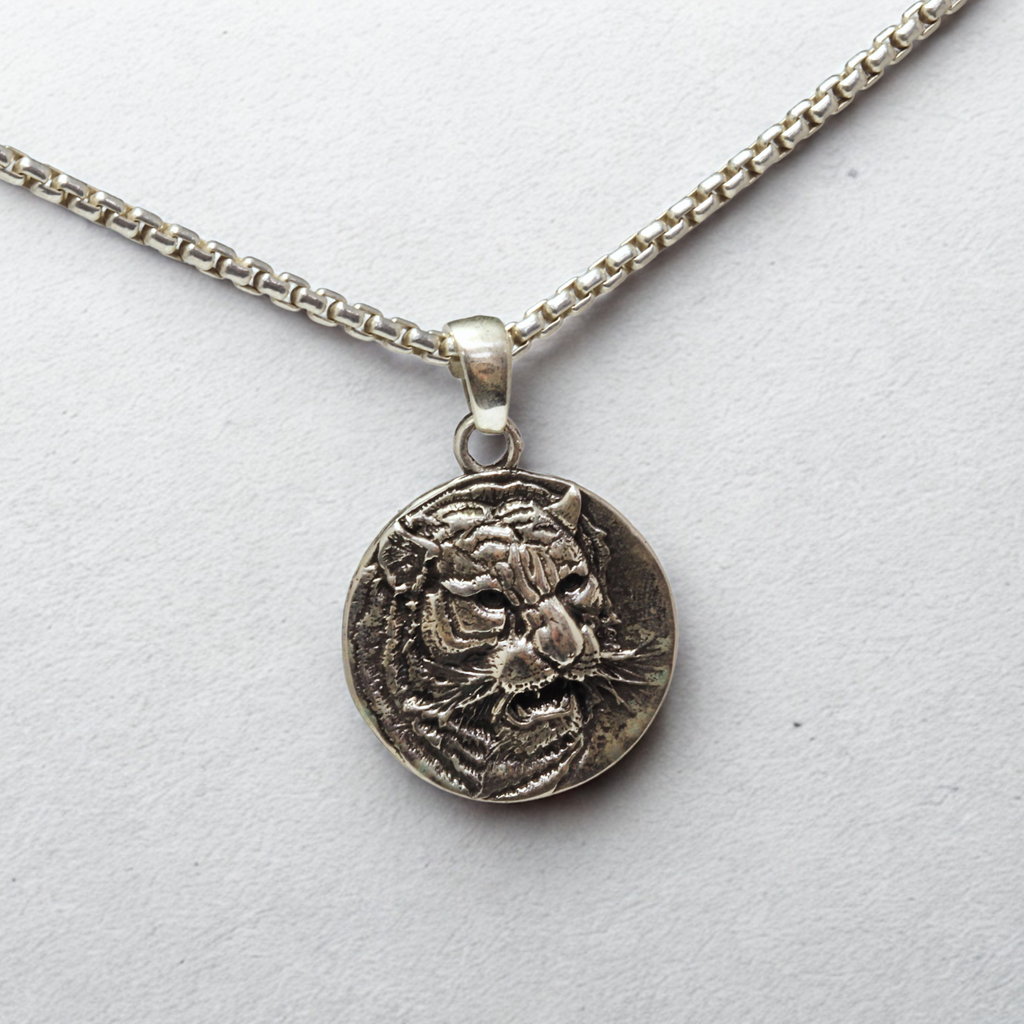 תליון טיגריס עוצמתי תלת ממדי עגול