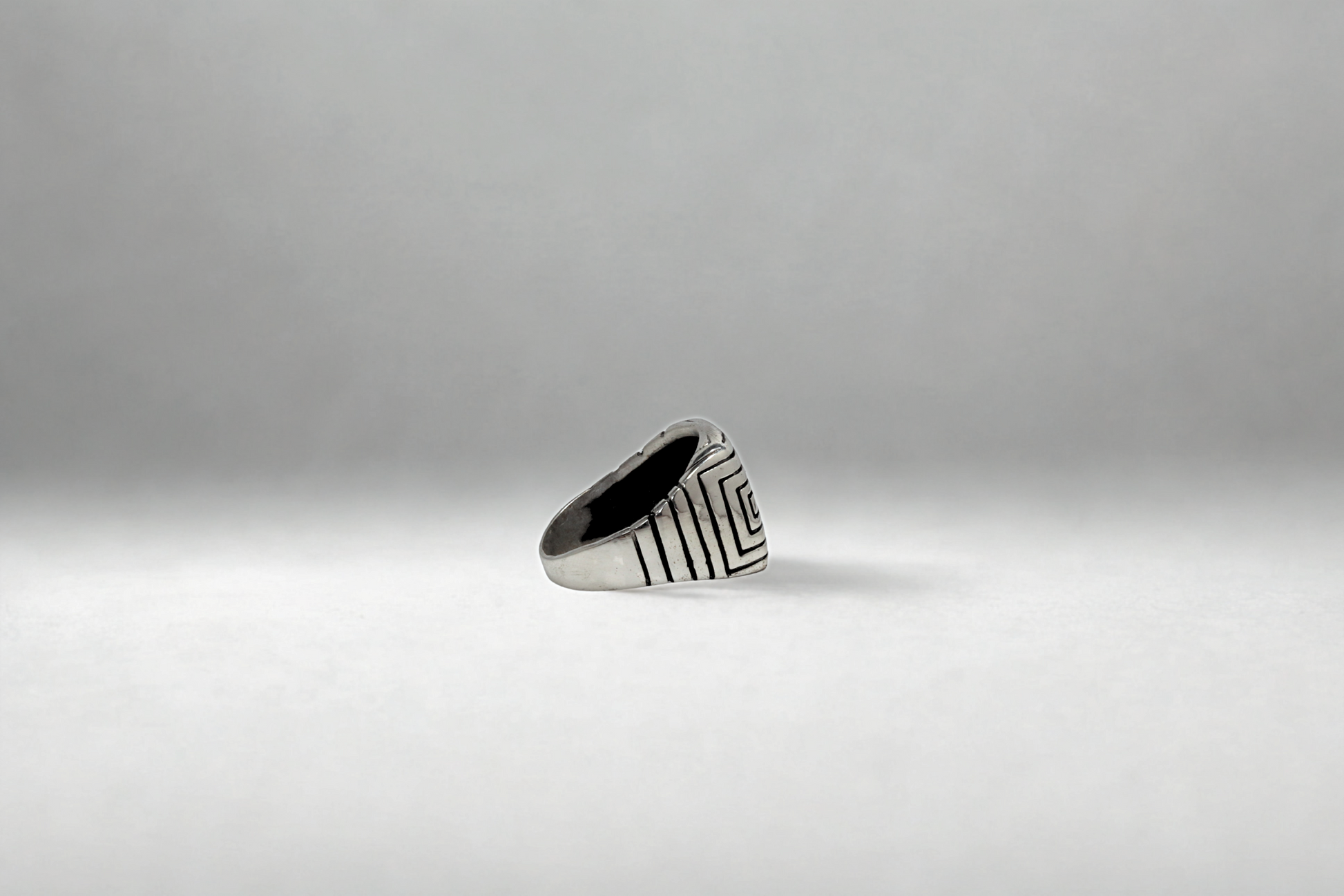 טבעת שורש הברזל