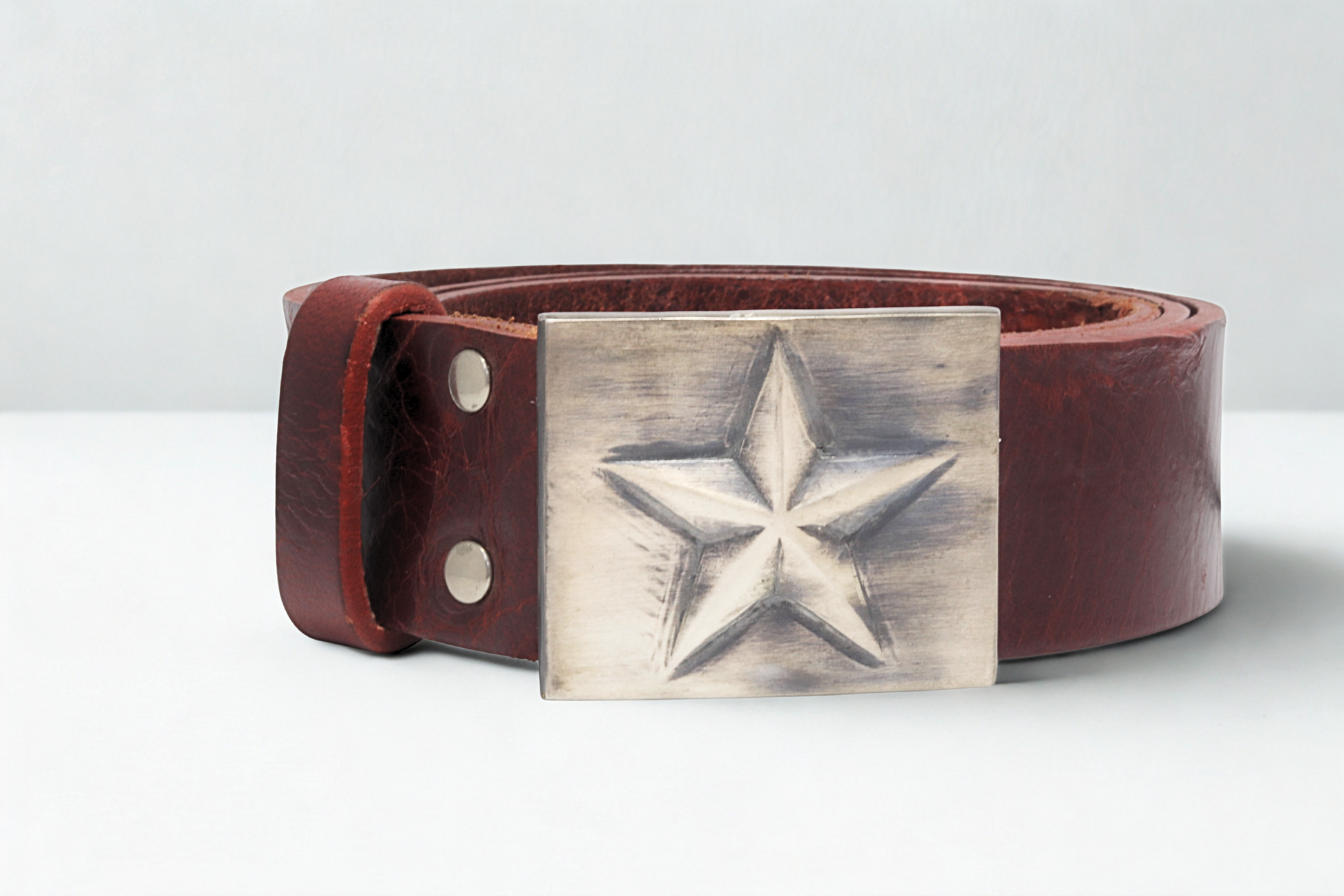 חגורת עור קולקציית STAR