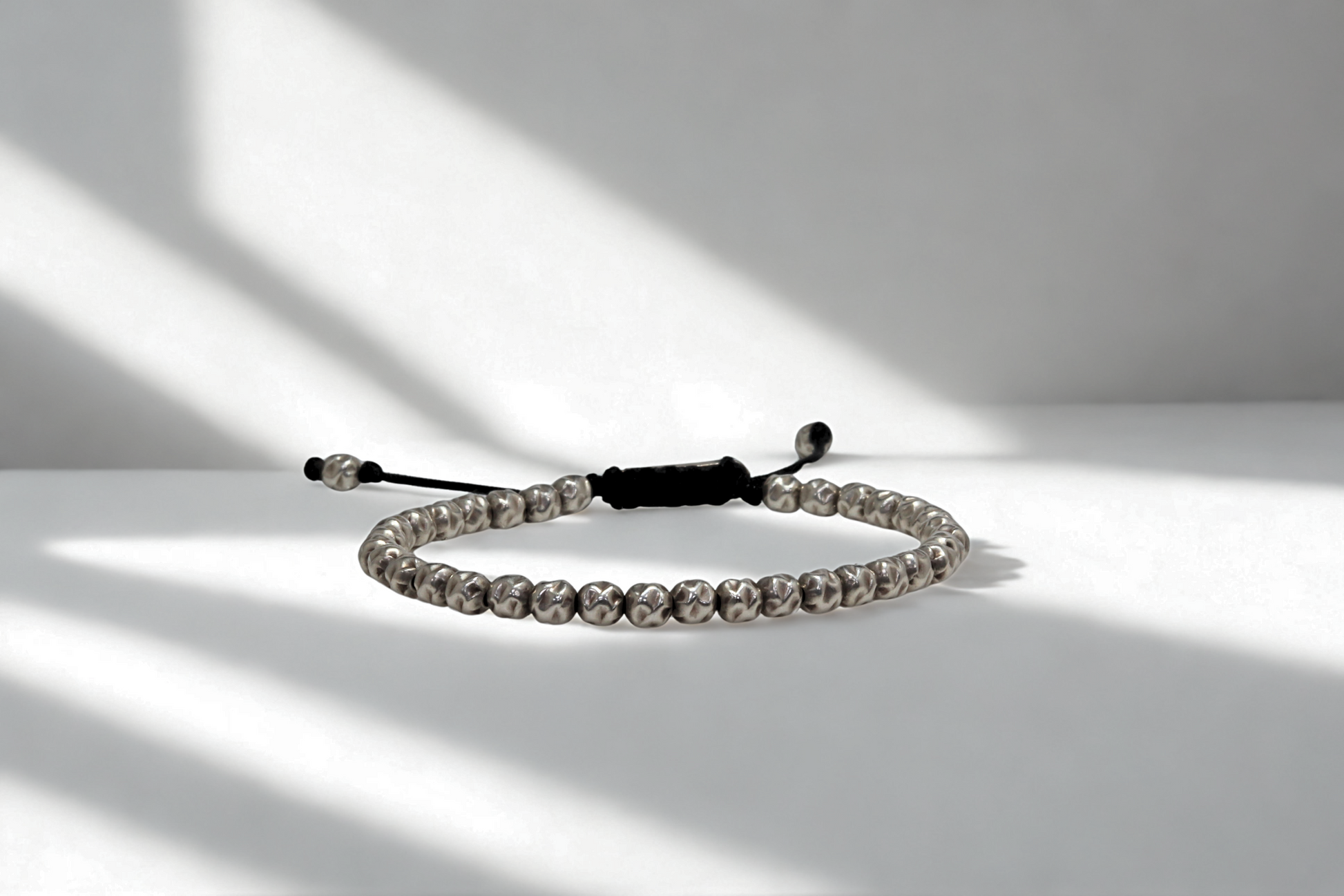 צמיד חרוזי כסף מחוספסים