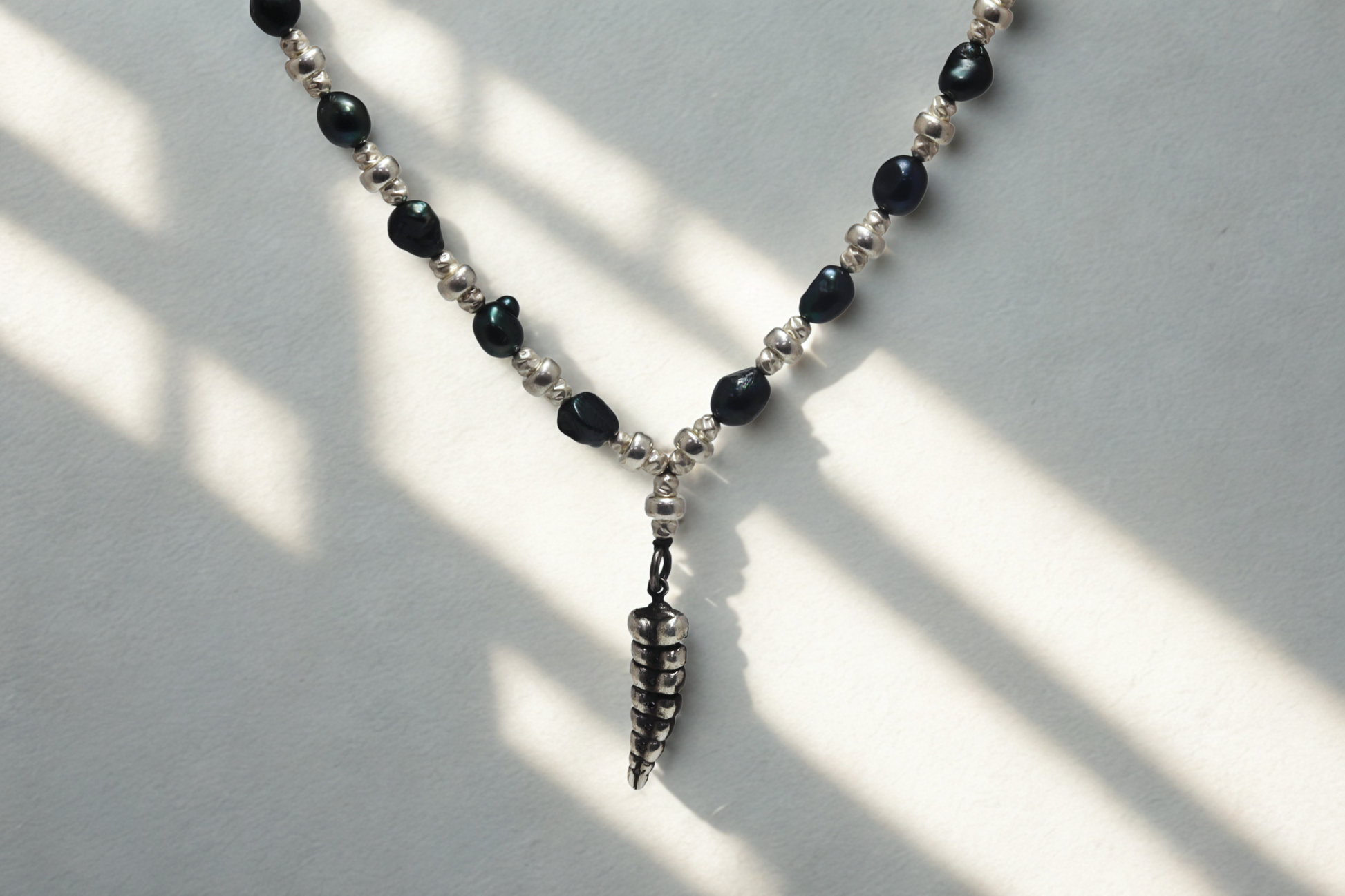 Venom Tail – שרשרת מאלה