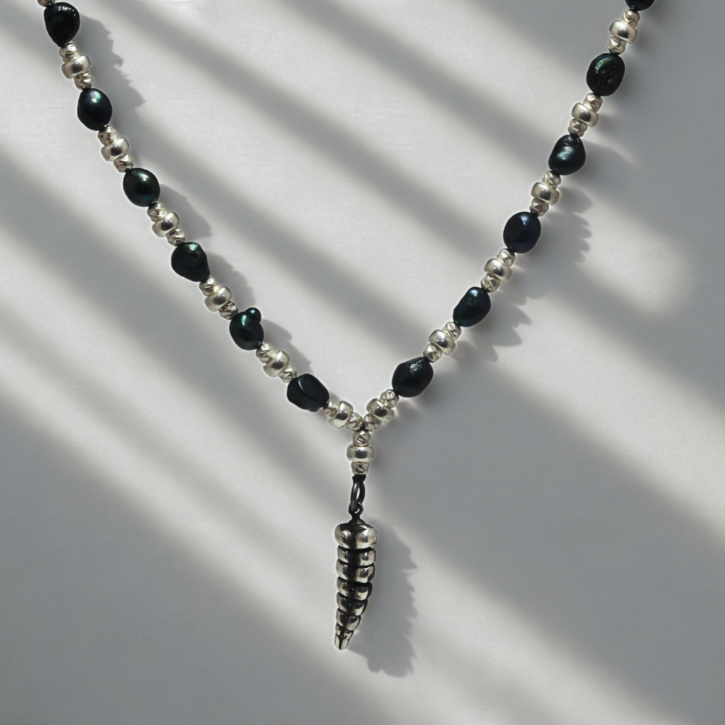 Venom Tail – שרשרת מאלה