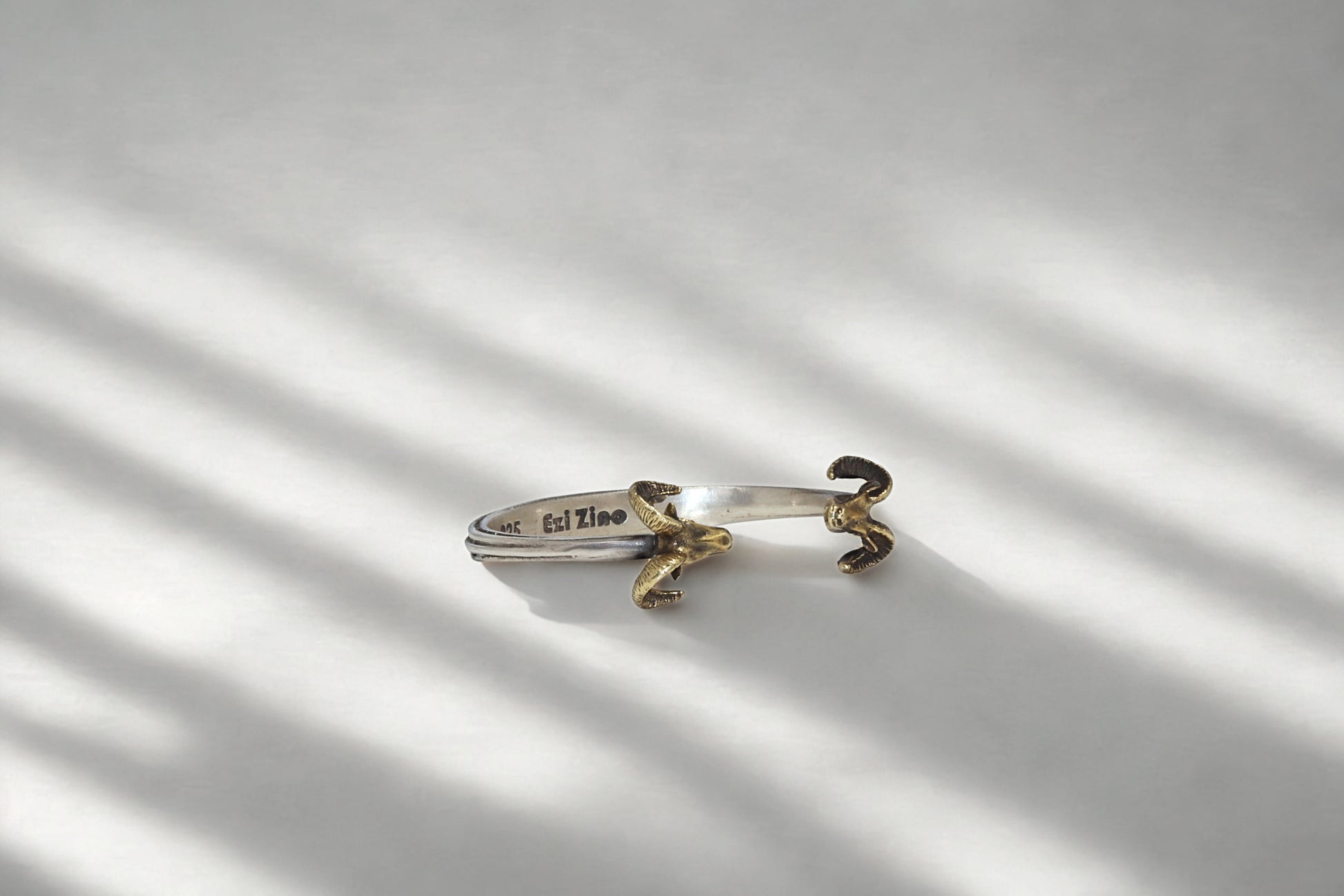 צמיד Horns of Power