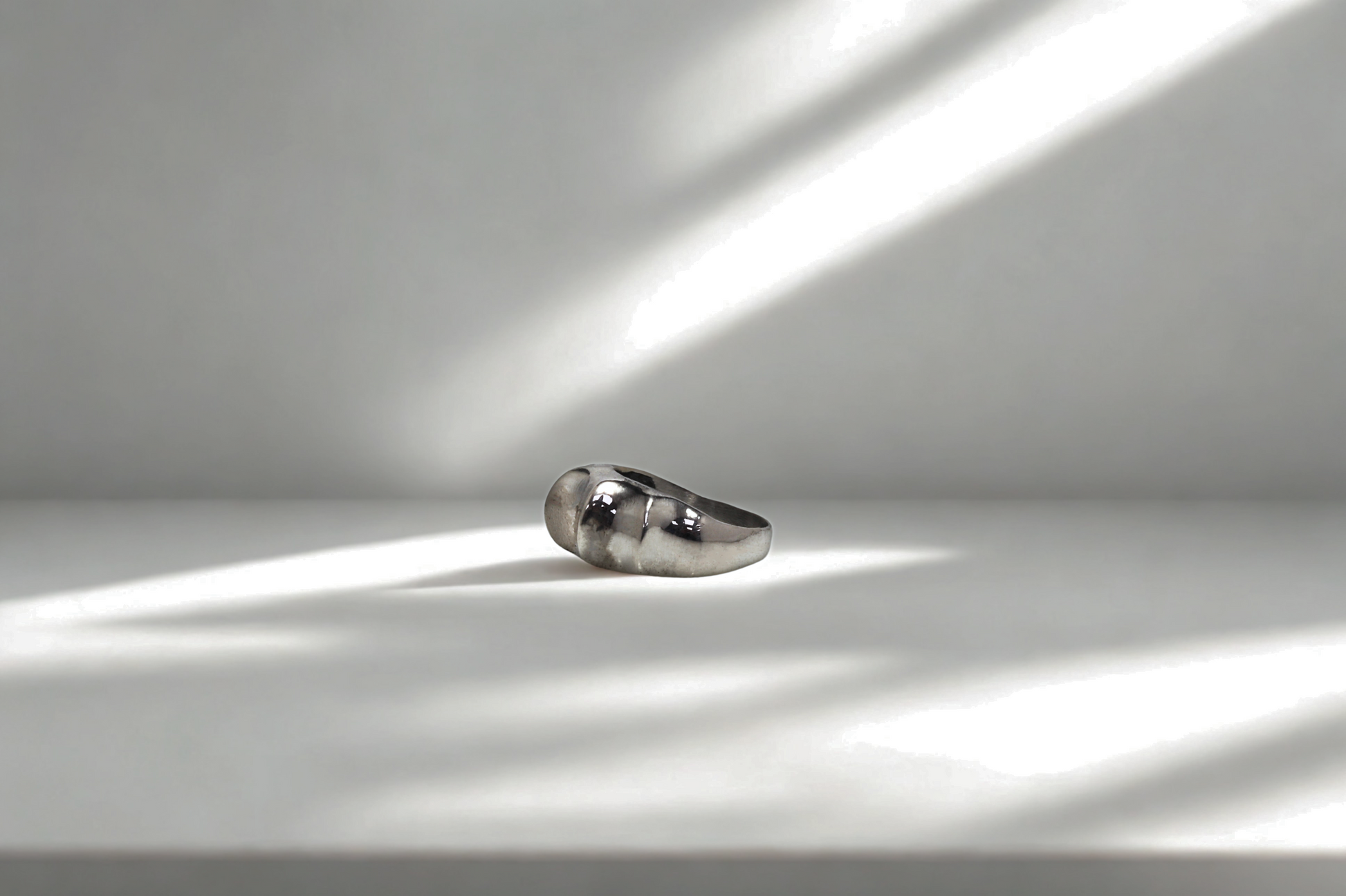 טבעת שלושת הגלים