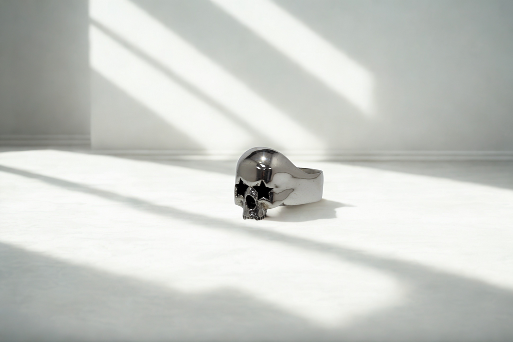 טבעת גולגולת כוכבים לגברים