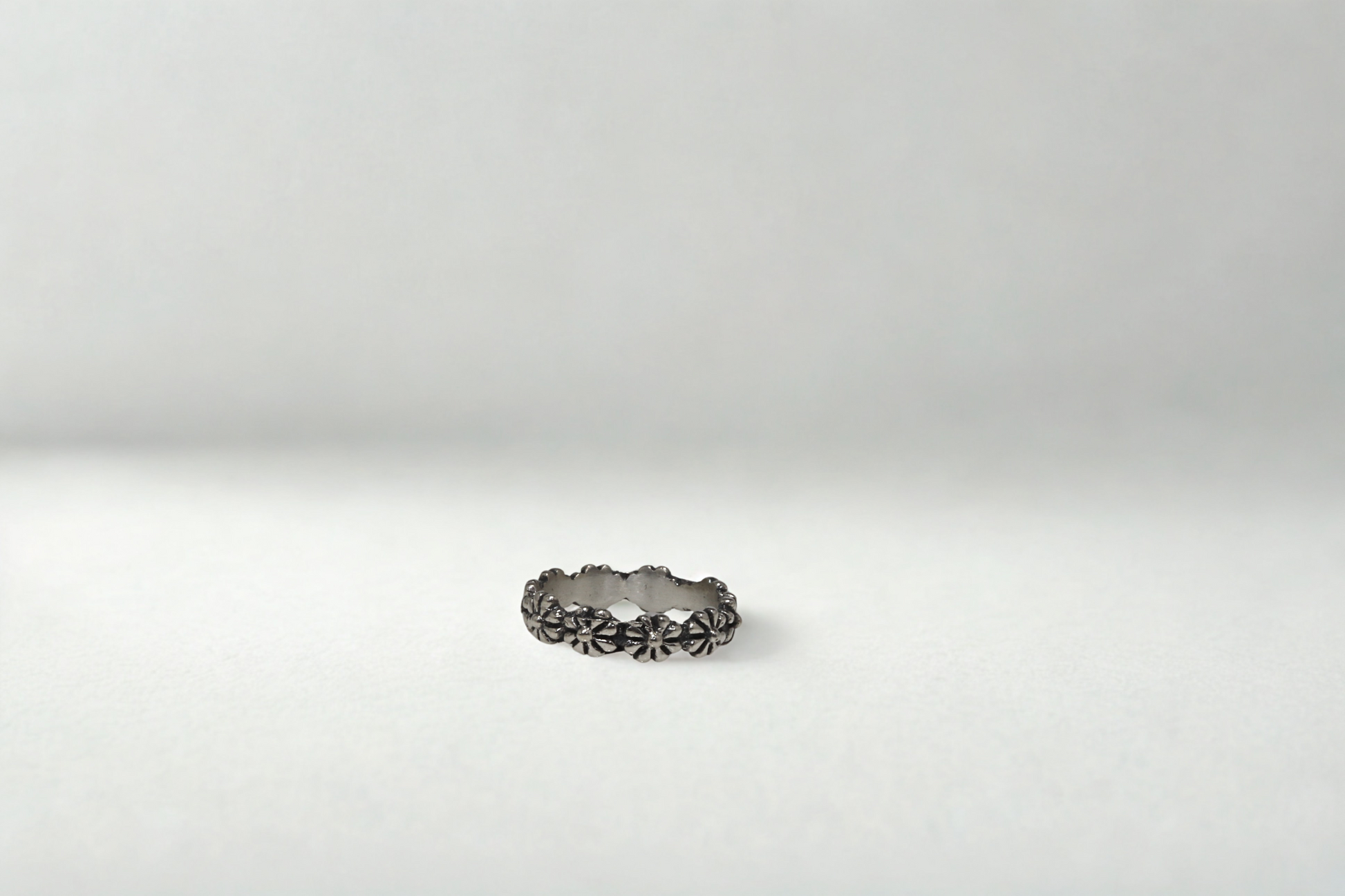 טבעת פרחי שדה