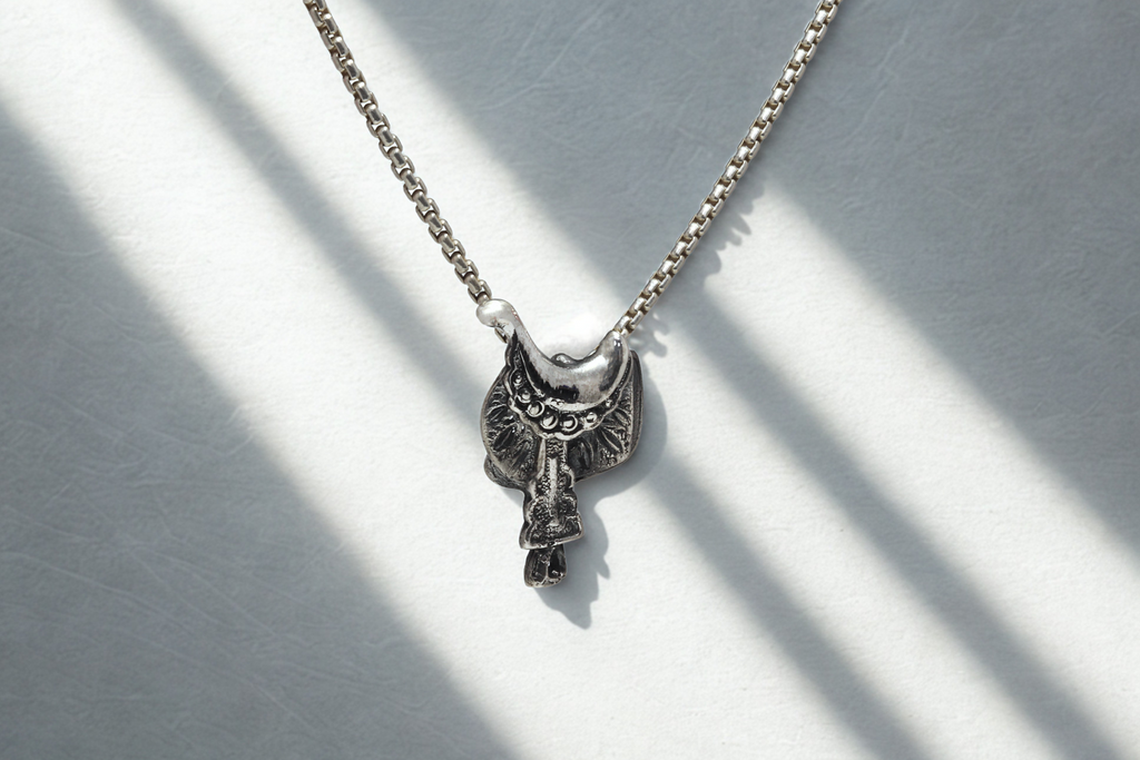 תליון אוכף רכיבה