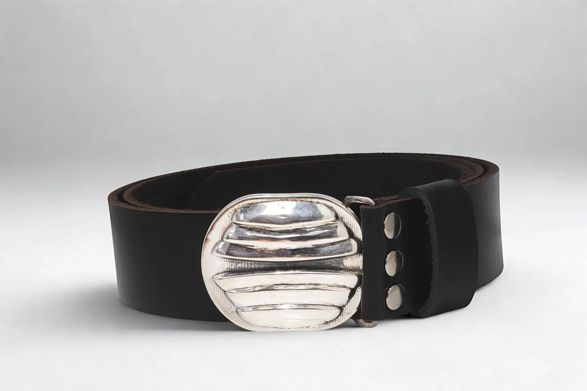 חגורת עור קולקציית RIBS