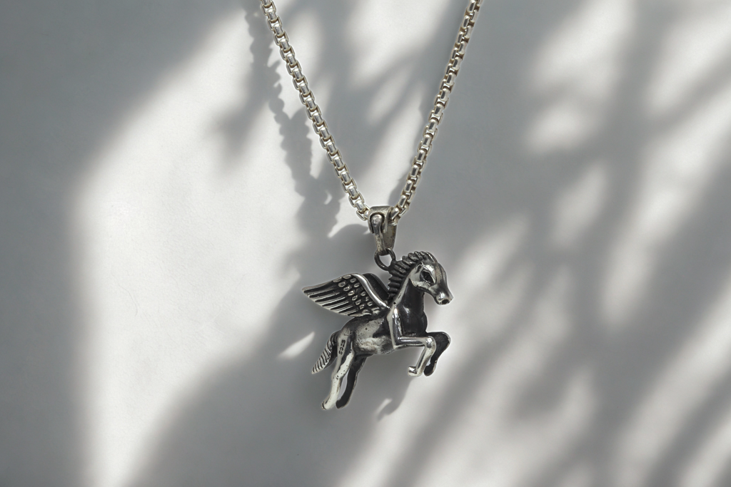 תליון פגסוס