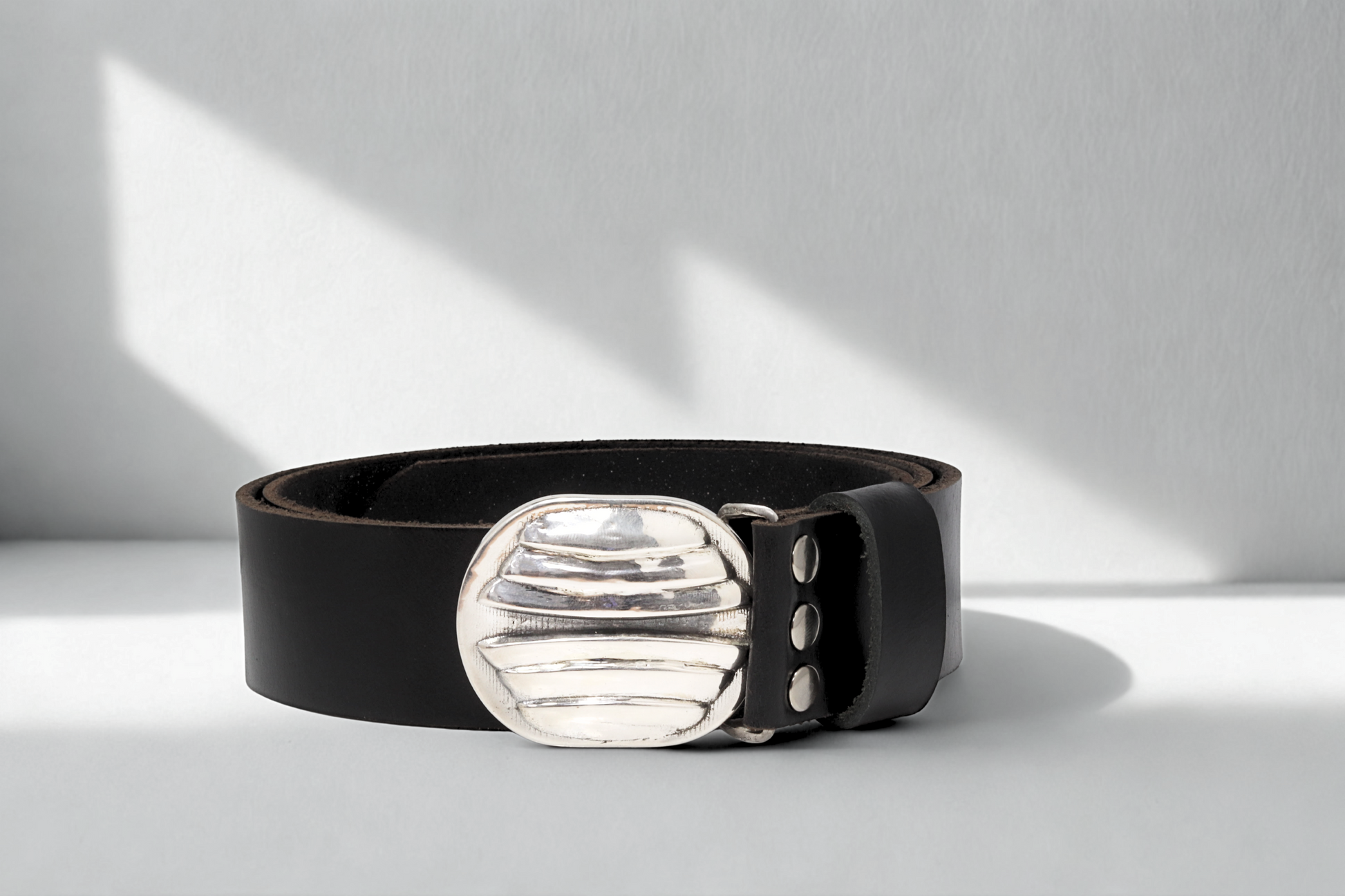 חגורת עור קולקציית RIBS