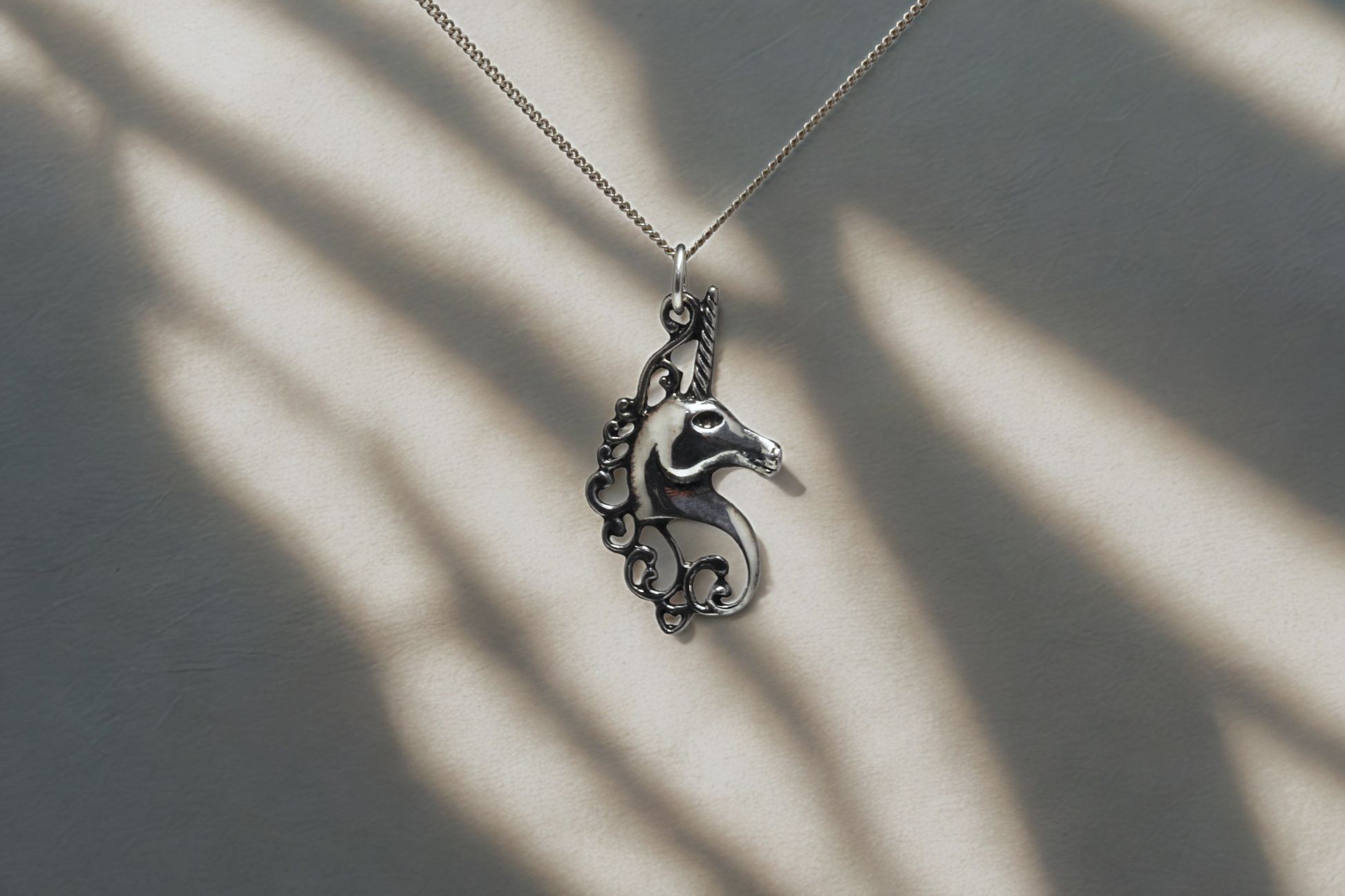 תליון חד-קרן פגסוס מיתולוגי