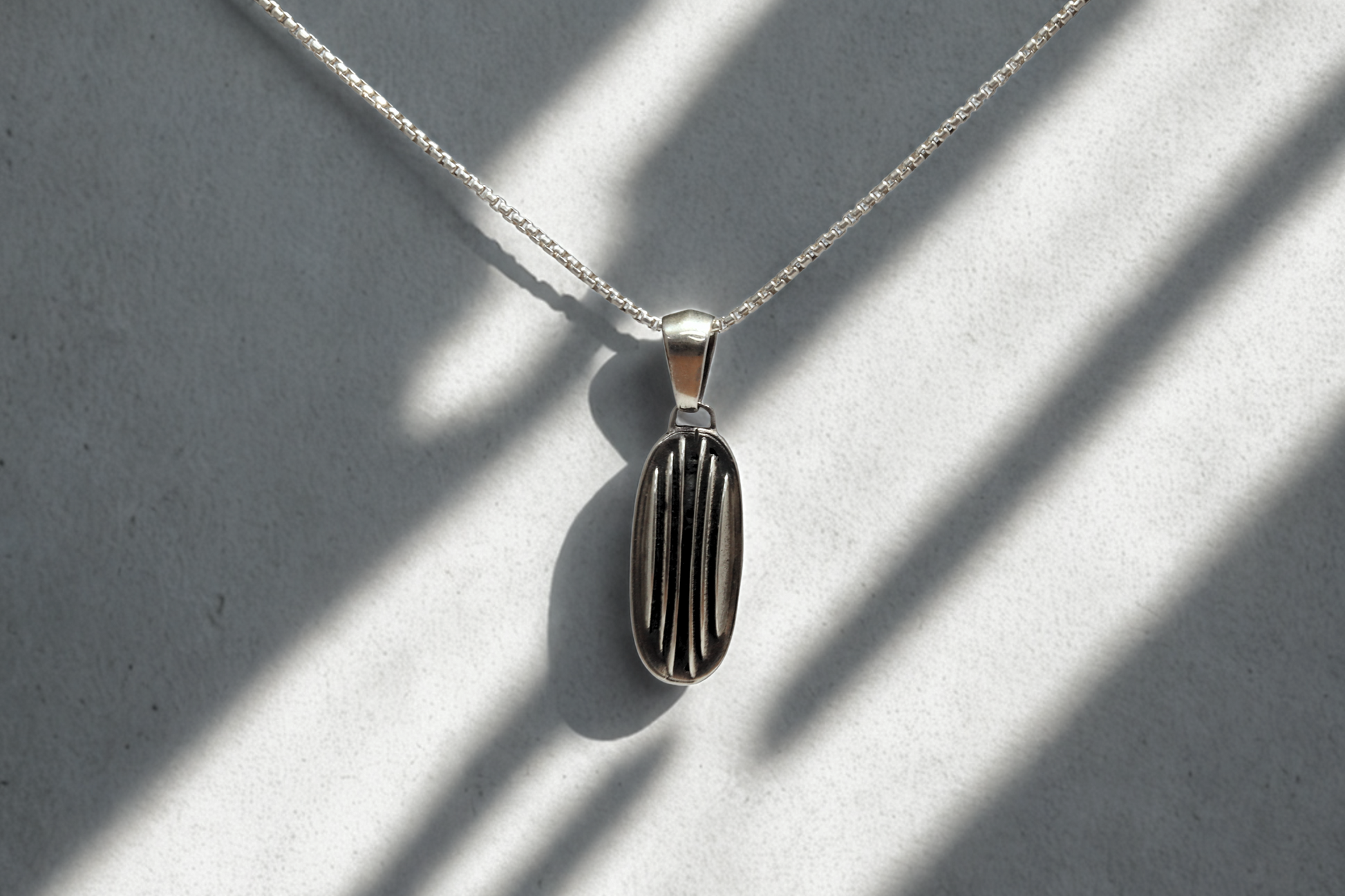 תליון RIBS Core